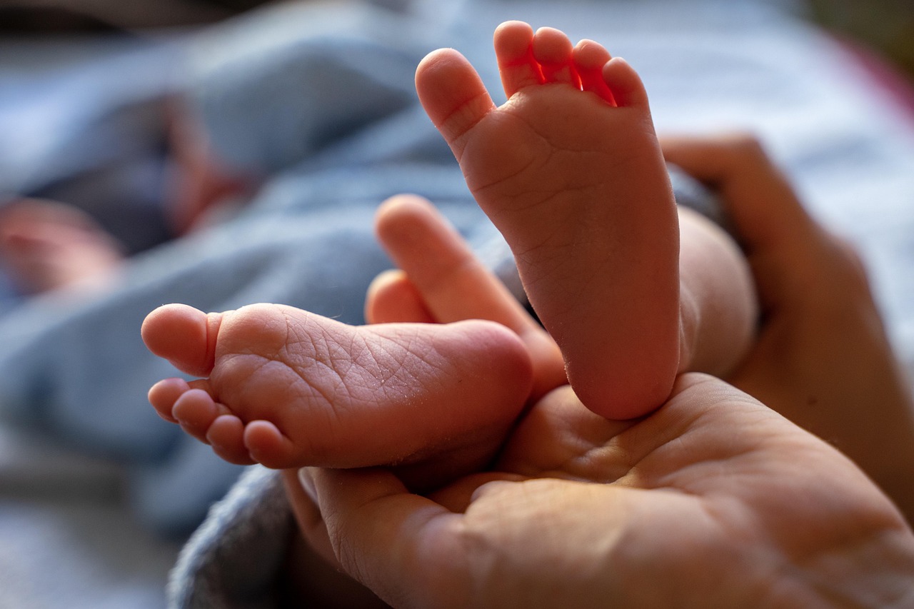 Mein Baby verstehen: Kostenloser Kurs für werdende Eltern ab September 2025