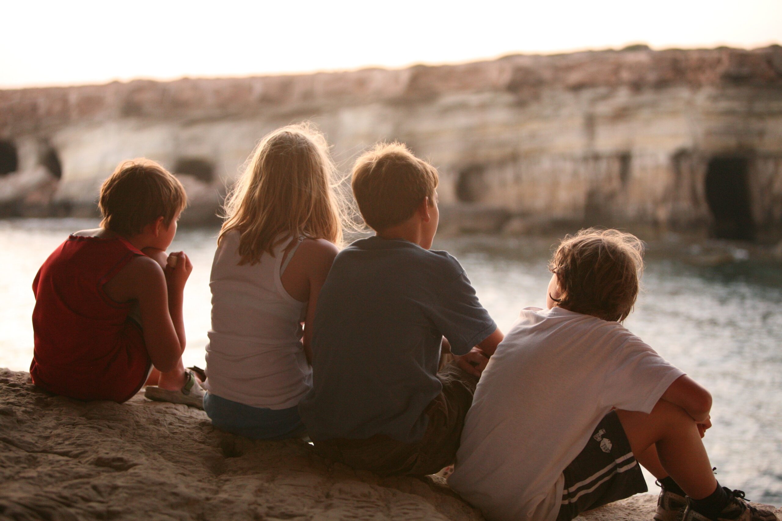 Gruppenangebot für Kinder zwischen 7 und 14 Jahren von getrennt lebenden Eltern